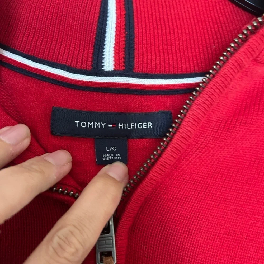 Tommy Hilfiger Men's Large 100% Cotton Red Quarter 1/4 Zip Sweater